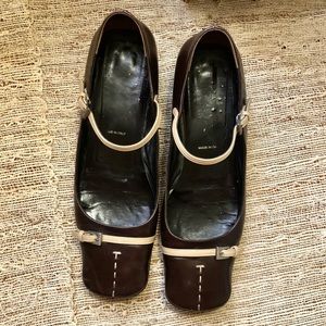 VTG Prada Mary Jane Pump Square Toe Brown and Tan